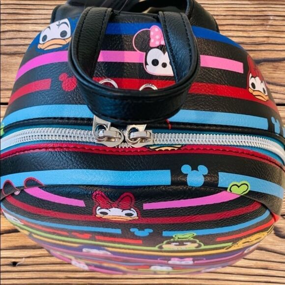 RARE Disney X Funko Pop Backpack & Pin Collection Set Sensational Six - Picture 4 of 9